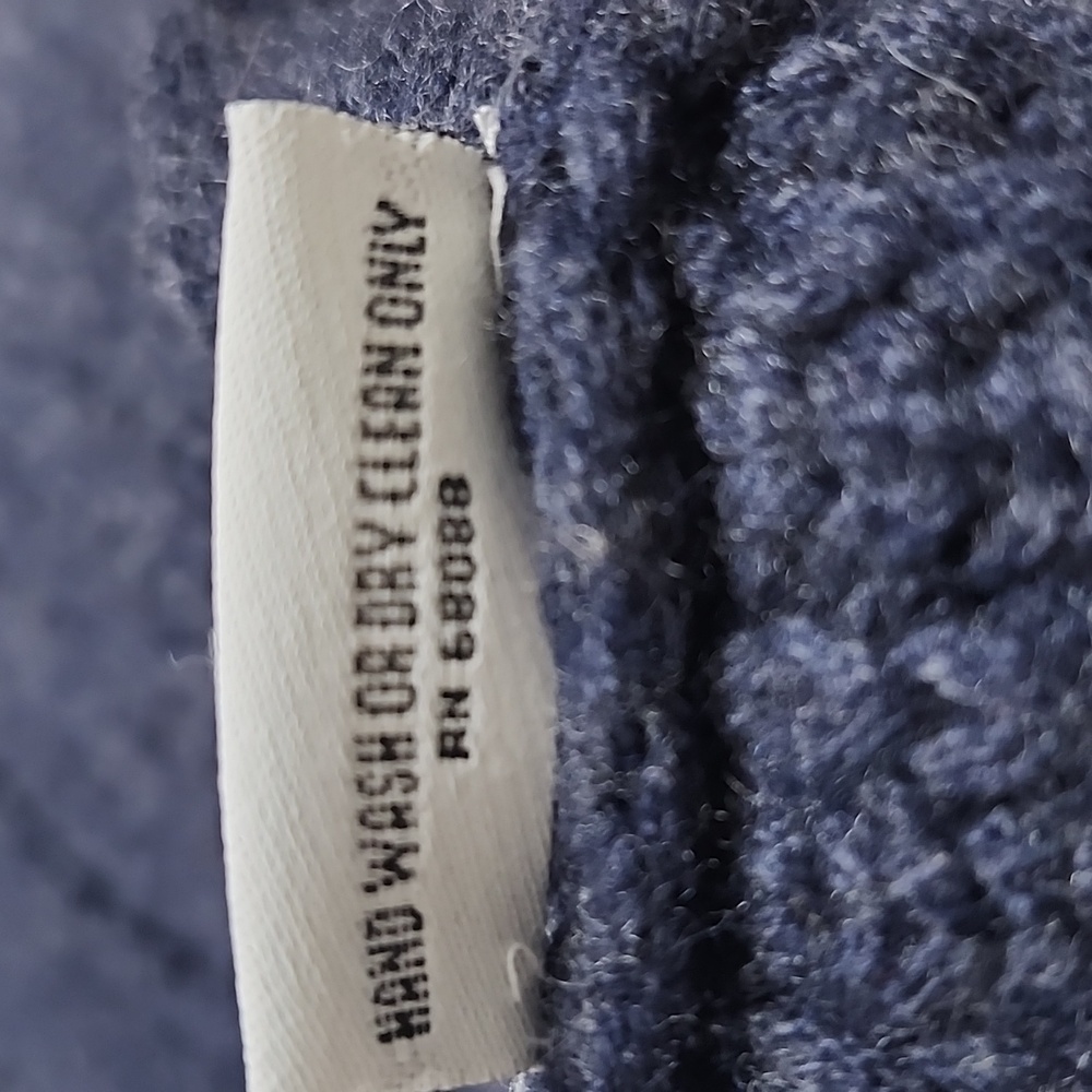 TSE $599 Navy Cashmere Cardigan Abalone Shell Buttons Cable Knit Crop Sz. M EUC - Picture 12 of 13